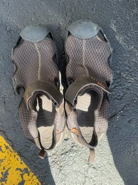 Crocs Swiftwater Mesh Sandals Mens Sz 10 Brown
